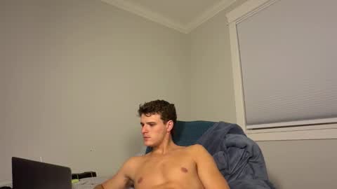 yngdesire1 online show from 01/16/26, 10:41