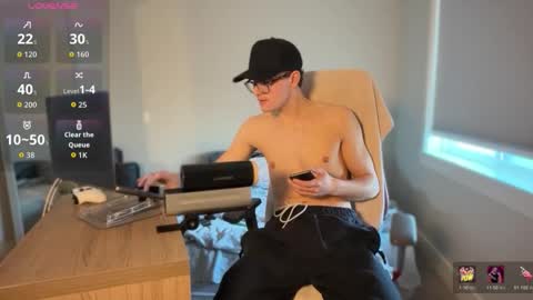 yngdesire1 online show from 02/11/26, 12:04