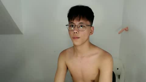 Snapshot of ynotyu chatting on 06/05/26, 07:58 ynotyu online show from 06/05/26, 07:58