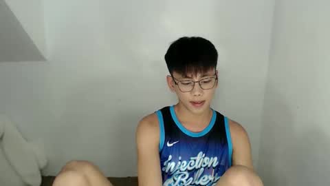 Snapshot of ynotyu chatting on 06/09/26, 02:39 ynotyu online show from 06/09/26, 02:39