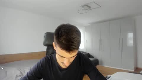 yoda130305 online show from 11/09/25, 02:59