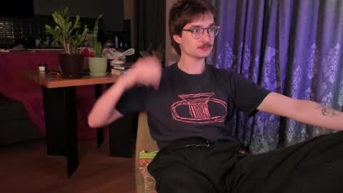 Max online show from 03/31/26, 09:37