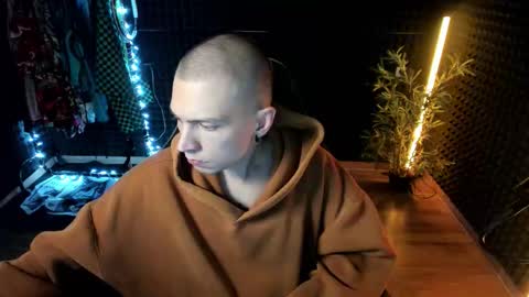 You can ask my name in pm online show from 11/20/25, 05:01