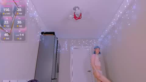 Mikaella - Mika online show from 02/18/26, 08:27