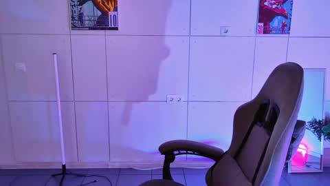 yoka_paradoxxx online show from 03/14/26, 09:15