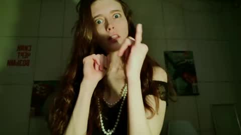 yoka_paradoxxx online show from 04/14/26, 10:54