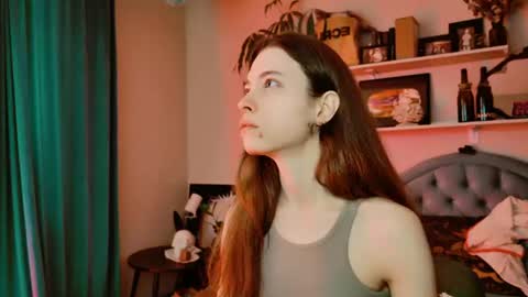 Snapshot of yoka_paradoxxx chatting on 07/17/26, 09:27 yoka_paradoxxx online show from 07/17/26, 09:27