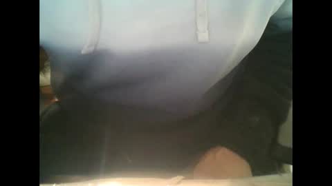 Snapshot of yokaxondoo chatting on 01/12/25, 10:43 yokaxondoo online show from 01/12/25, 10:43