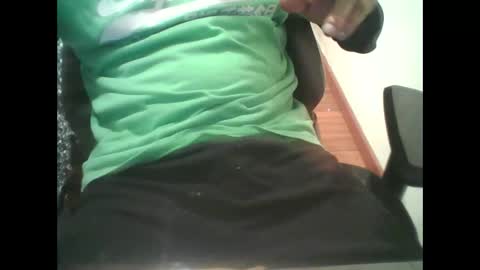 Snapshot of yokaxondoo chatting on 01/19/25, 03:18 yokaxondoo online show from 01/19/25, 03:18