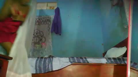 yolandrina90 online show from 10/03/25, 02:58