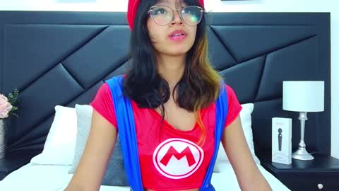 Yommi Winx online show from 12/28/24, 03:04