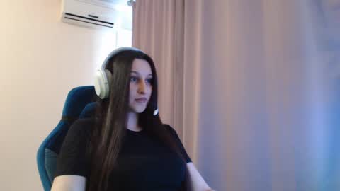 Sophie online show from 04/28/26, 02:44