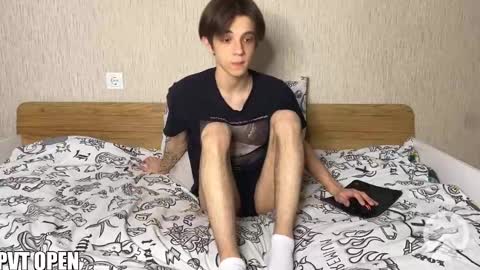 Snapshot of yoo_dee_ohh chatting on 02/24/25, 12:48 Yoo Dee Ohh online show from 02/24/25, 12:48