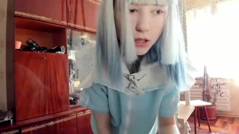 Snapshot of yoonhee_kiss chatting on 09/23/25, 09:23 Yoonhee Kiss online show from 09/23/25, 09:23