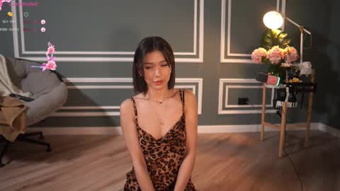 Mika online show from 02/12/25, 03:16