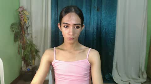 Snapshot of yor21bryar chatting on 07/16/26, 02:06 yor21bryar online show from 07/16/26, 02:06