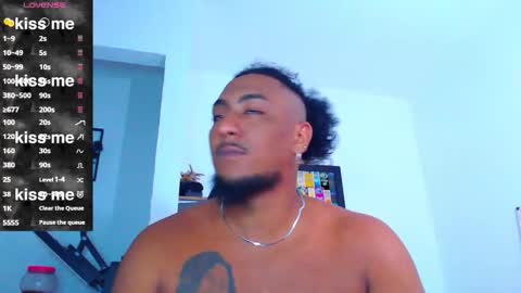 Enzo online show from 11/22/25, 02:10