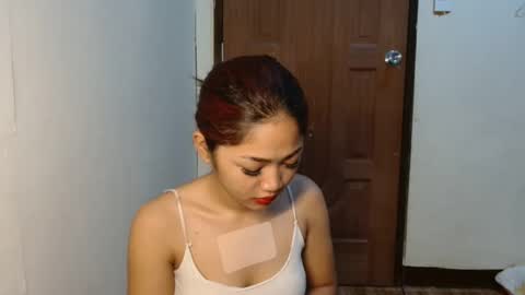 Snapshot of yosufloversweet chatting on 04/28/26, 02:10 fin online show from 04/28/26, 02:10