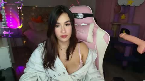 Ana online show from 04/15/26, 12:12