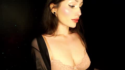 Sophie online show from 12/09/24, 06:35