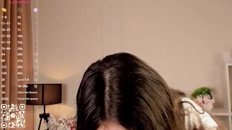 Elizabeth brunette -- Darline blonde  online show from 09/20/25, 08:26