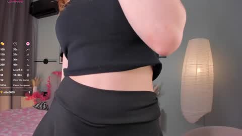 Elizabeth brunette -- Darline blonde  online show from 07/17/26, 10:22