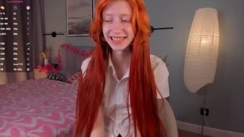 Elizabeth brunette -- Darline blonde  online show from 07/17/26, 10:25