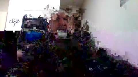 Snapshot of youdeservit chatting on 02/08/25, 09:35 CrayZio online show from 02/08/25, 09:35