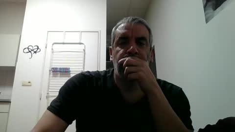 Snapshot of youdeservit chatting on 02/15/25, 09:59 CrayZio online show from 02/15/25, 09:59