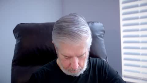 Colorado Guy Straight online show from 09/12/25, 05:57