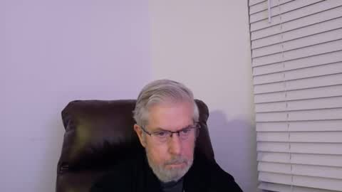 Colorado Guy Straight online show from 09/21/25, 11:34