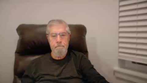 Snapshot of yougogirl_3 chatting on 01/10/26, 12:29 Colorado Guy Straight online show from 01/10/26, 12:29