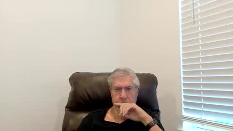 Snapshot of yougogirl_3 chatting on 06/06/26, 12:10 Colorado Guy Straight online show from 06/06/26, 12:10