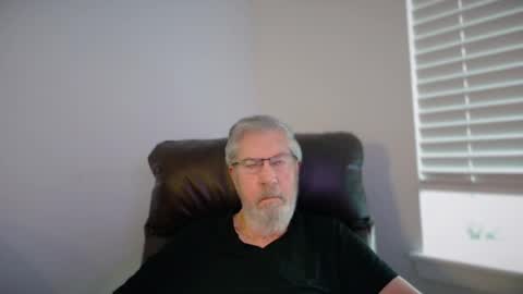 Snapshot of yougogirl_3 chatting on 07/12/26, 12:07 Colorado Guy Straight online show from 07/12/26, 12:07