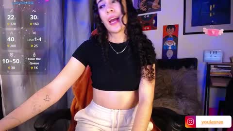 Snapshot of youlaura chatting on 03/09/25, 02:39 Laura Model Independt online show from 03/09/25, 02:39