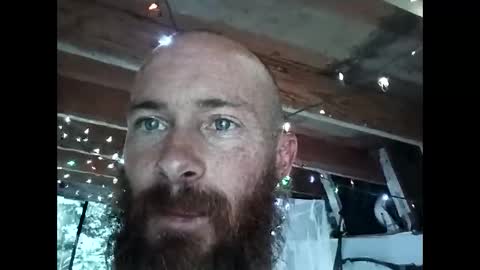 Snapshot of youllfall4me chatting on 03/10/25, 11:27 youllfall4me online show from 03/10/25, 11:27