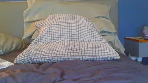 YouMustNotKnow online show from 01/12/25, 01:05