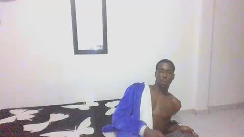 Snapshot of youn_king chatting on 12/24/24, 11:44 ALEX online show from 12/24/24, 11:44