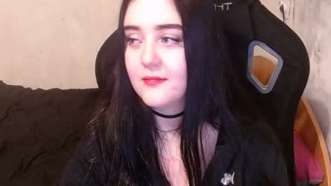 your_8a8y online show from 12/03/24, 02:16