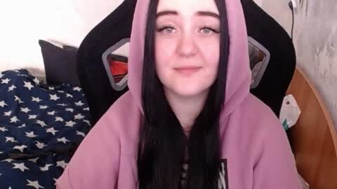 your_8a8y online show from 03/11/25, 08:09