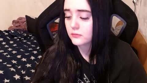 your_8a8y online show from 03/12/25, 02:23