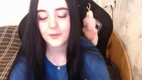 your_8a8y online show from 09/09/25, 12:05