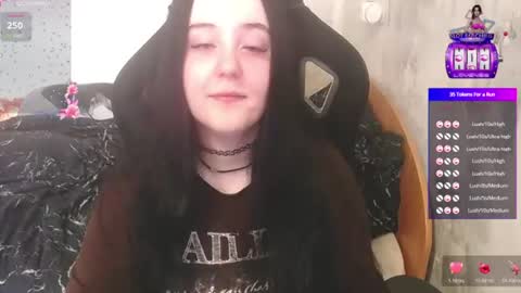 your_8a8y online show from 07/16/26, 06:52