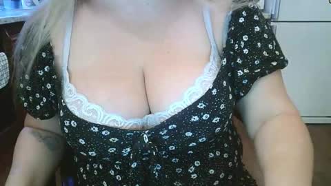 Maria Love online show from 12/17/25, 08:20