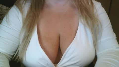 Maria Love online show from 02/03/26, 06:22