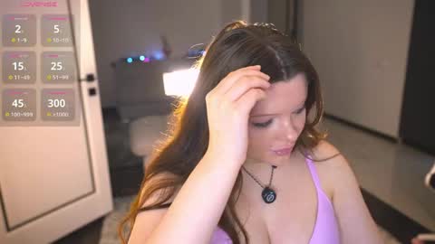 Julia Please Thumbs up me   online show from 04/18/26, 06:17
