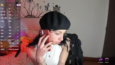 mia3 online show from 11/19/25, 08:20