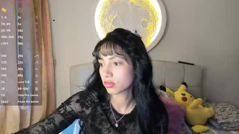 Snapshot of your_beck chatting on 05/14/26, 08:15 mia3 online show from 05/14/26, 08:15