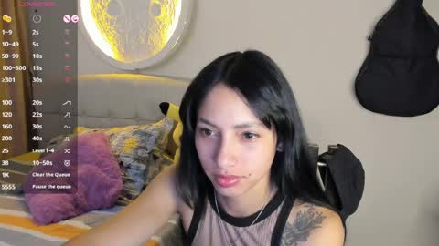 Snapshot of your_beck chatting on 05/29/26, 02:53 mia3 online show from 05/29/26, 02:53