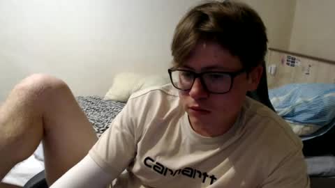 Max online show from 06/24/26, 04:39